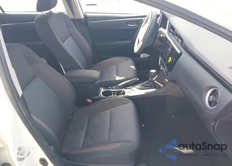 2018 Toyota Corolla Le z USA, uszkodzony, nr VIN 2T1BURHE5JC014565